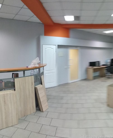 Подол, ул Кирилловская(Фрунзе)38, помещение 100м Киев