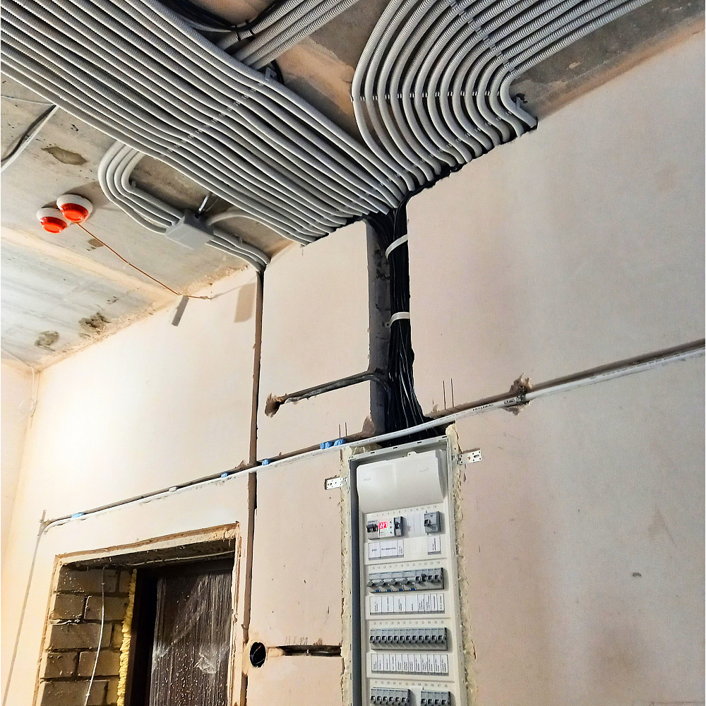 Штробление стен без пыли под электрику (штробы, подрозетники). Услуги электрика без пыли Харків - зображення 9