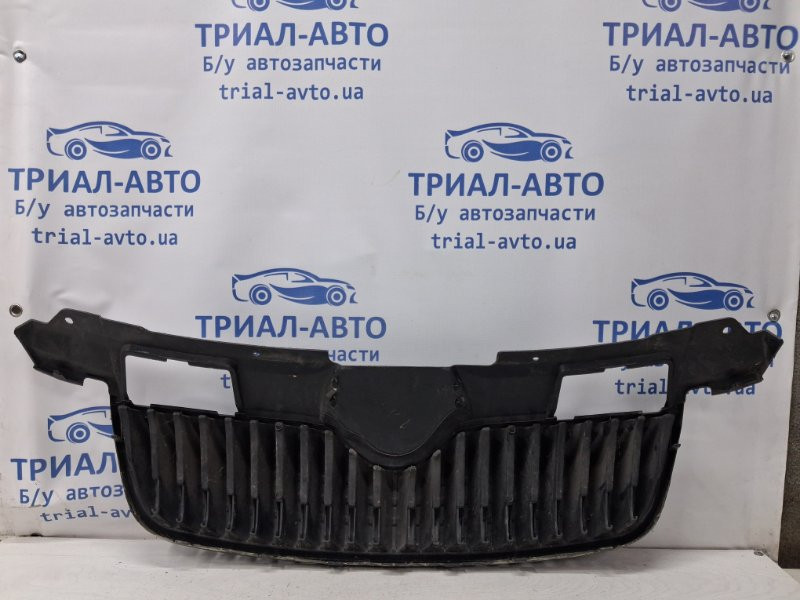 Решетка радиатора Skoda Fabia 2007-2014 5J0853668 9B9 (Арт. 78128) Київ - зображення 4
