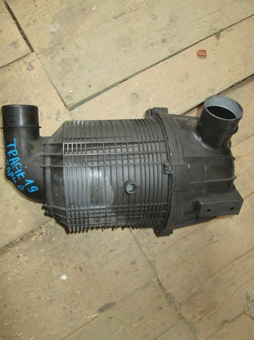Корпус воздушного фильтра Renault Trafic 1.9 1981-1999 Ковель - изображение 1