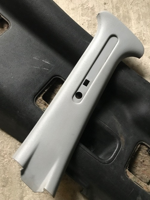 Бу верхняя левая накладка средней стойки Renault Laguna 1, 7700821292 Кропивницкий - изображение 1