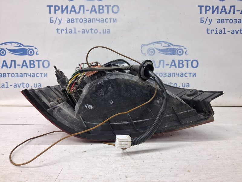 Фонарь задний внешний правый Kia Sorento BL 2.5 DIESEL D4CB 2002 (б/у) Київ - зображення 5