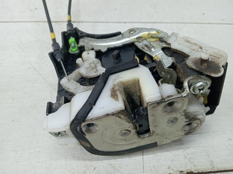 Замок двери задний левый Mitsubishi L200 KB 2.5 DIESEL 4D56 2006 (б/у) Киев - изображение 4