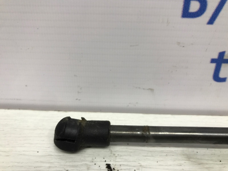 Амортизатор крышки багажника Nissan Juke F15 1.6 TURBO MR16DDT 2010 (б/у) Київ - зображення 2