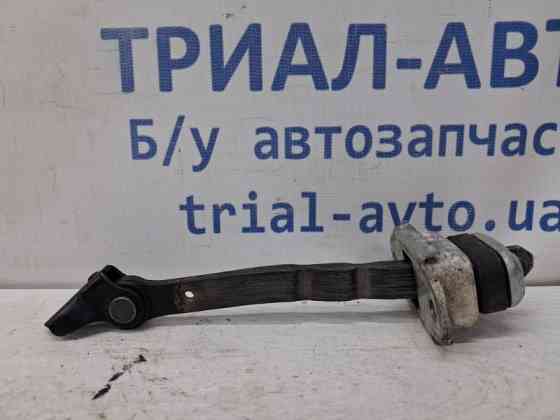 Ограничитель двери передний правый Acura MDX YD2 3.7 БЕНЗИН J37A1 2006 (б/у) Киев