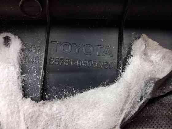 Дефлектор дворников Toyota Avensis 2002-2010 5578205041 (Арт. 71319) Київ