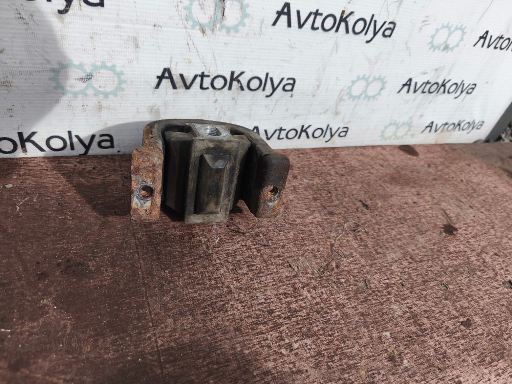 Подушка (опора) двигателя VW T5 T6 2.0 tdi 2003-2019 (7E0199848) Ковель - зображення 2