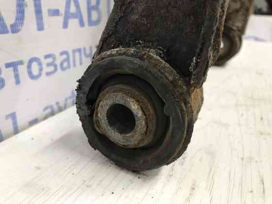 Рычаг передний верхний левый Mitsubishi L200 KB 2.5 ДИЗЕЛЬ 4D56U 2006 (б/у) Київ