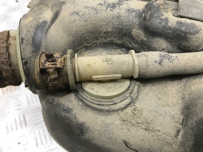 Бак топливный пластик Chevrolet Captiva 2006-2018 20920525 (Арт. 58277) Київ - зображення 3