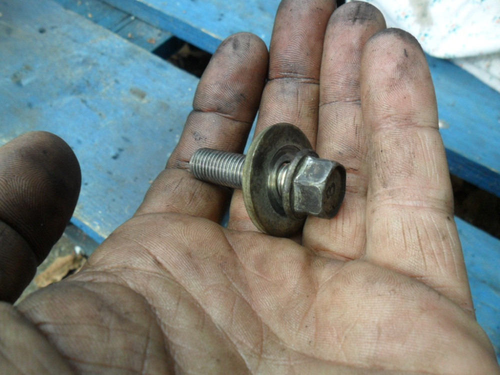 Mazda 997841035, Болт розподвала Мазда 323 1.5, 16V, Z5, оригінал Вінниця - зображення 8