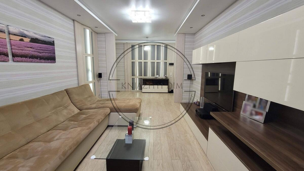 Держ. програми Продаж 3х кім. квартири біля Сонячного м. Харківська і Позняки КОД: 21146235 Киев - изображение 1