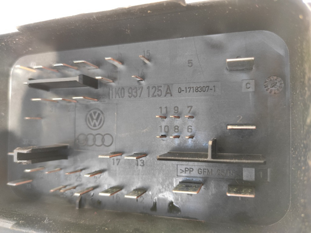 Блок предохранителей VW Caddy 2004-2010 (1K0937125A) Ковель - зображення 3