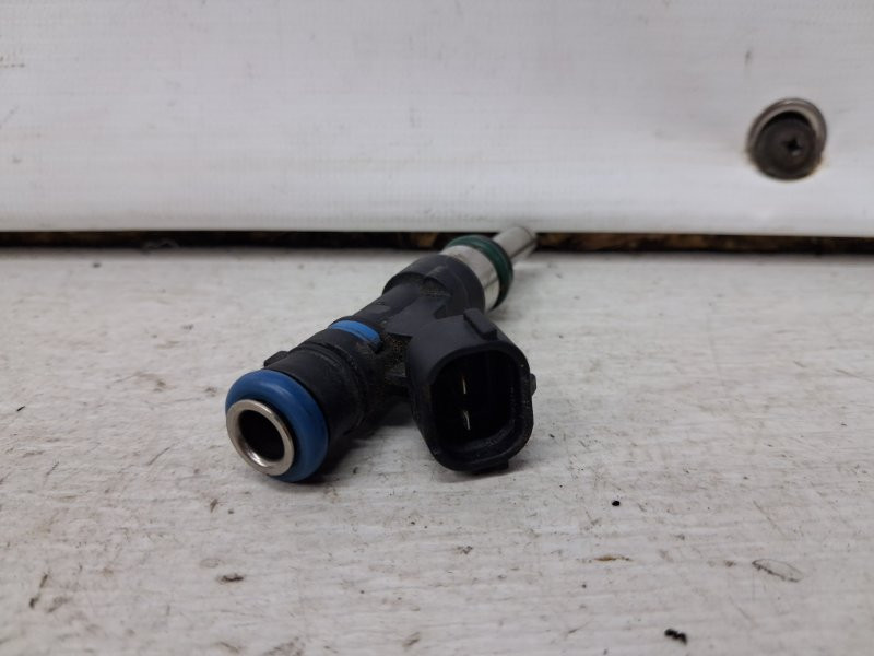 Форсунка топливная Mitsubishi Outlander XL 2.4 БЕНЗИН 4B12 2007 (б/у) Київ - зображення 2