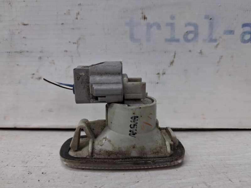 Повторитель поворотника Toyota Prado J120 4.0 1GR-FE 2002 (б/у) Киев - изображение 3