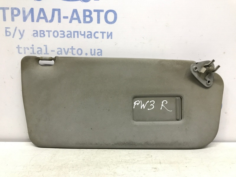 Козырек солнцезащитный правый Mitsubishi Pajero Wagon 3 3.2 ДИЗЕЛЬ 4M41 1999 (б/у) Київ - зображення 1