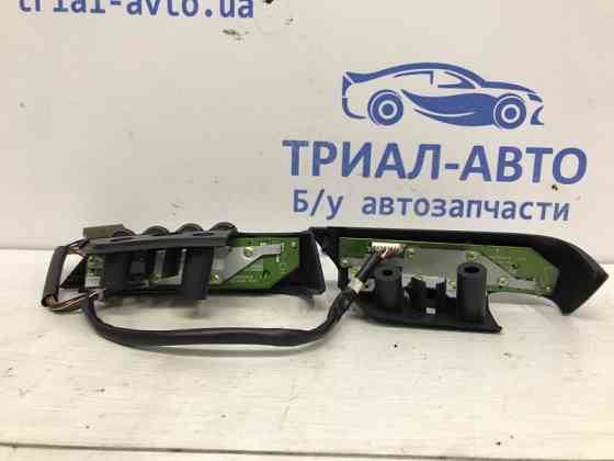 Кнопки руля SsangYong Rexton Y250 2.7 D27DT 2006 (б/у) Киев