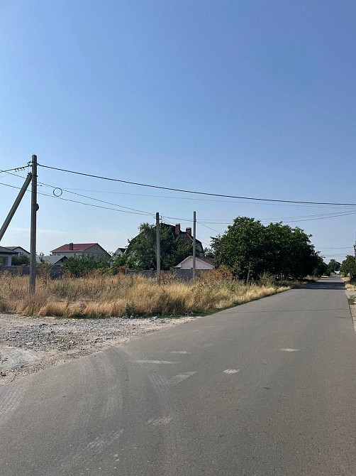 Угловой участок в фонтанке на тенистой Одеса - зображення 1