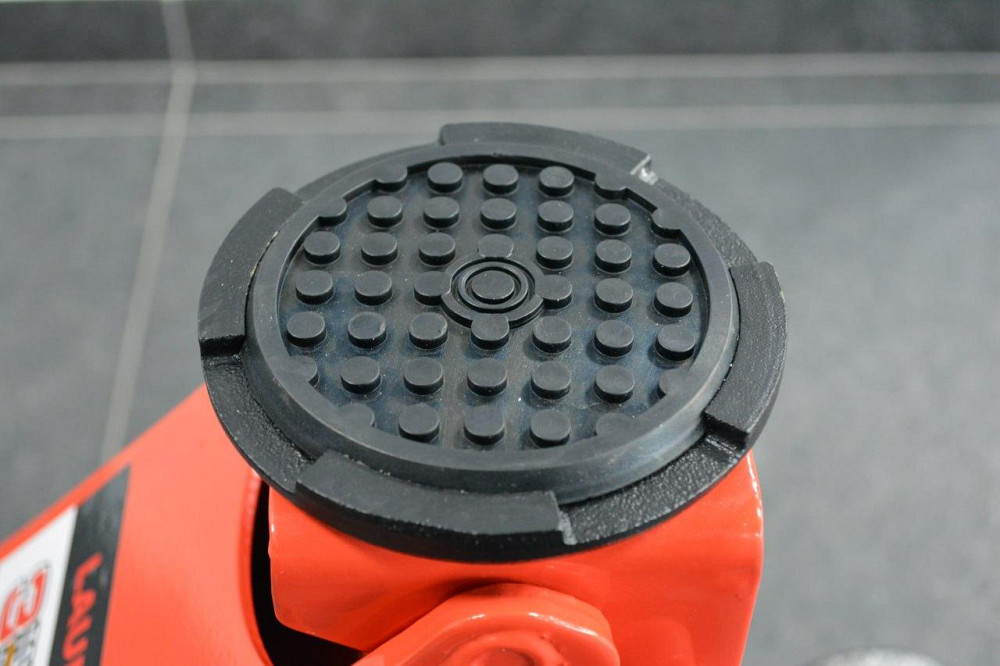 Профессиональный домкрат подкатной 3т низкопрофильный с двойной помпой 85-500 мм LAUNCH LH-330 Харьков - изображение 7