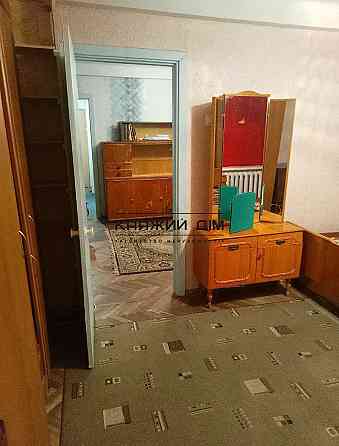 Продаж 2-кімнатної квартири по вул. Салютній, метро Нивки. Код 21147635 Київ