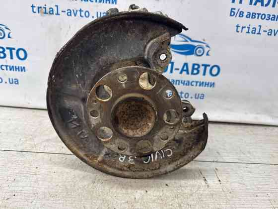 Цапфа задняя правая со ступицей Honda Civic FD 1.8 БЕНЗИН R18A 2005 (б/у) Київ