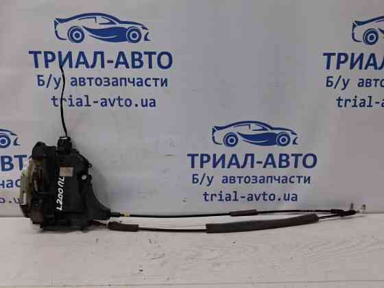Замок двери передний левый Mitsubishi L200 KB 2.5 ДИЗЕЛЬ 4D56U 2006 (б/у) Київ
