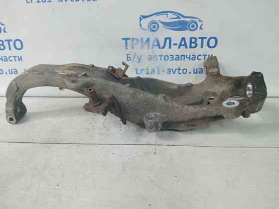Кулак поворотный правый без ступицы Infiniti Q50 V37 2.2 DIESEL OM651 2013 (б/у) Киев