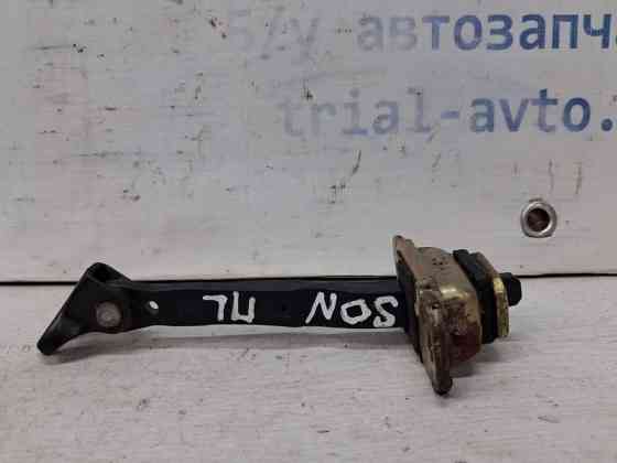 Ограничитель двери передний левый Hyundai Sonata NF 2.4 БЕНЗИН G4KC 2004 (б/у) Київ