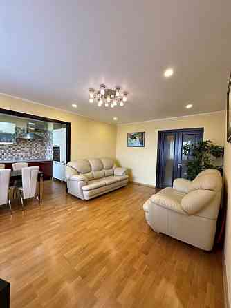 Продам. 2-к.кв. 15/16, ж/м Тополь-1, провулок Джинчарадзе. Дніпро