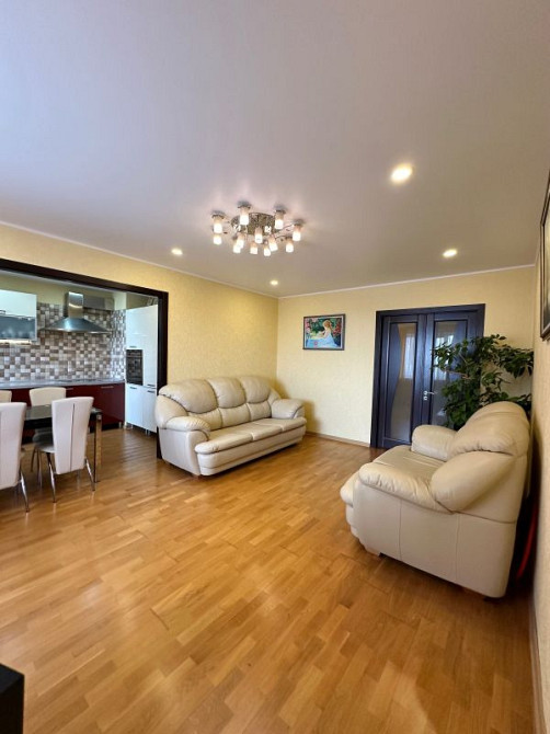 Продам. 2-к.кв. 15/16, ж/м Тополь-1, провулок Джинчарадзе. Дніпро - зображення 2