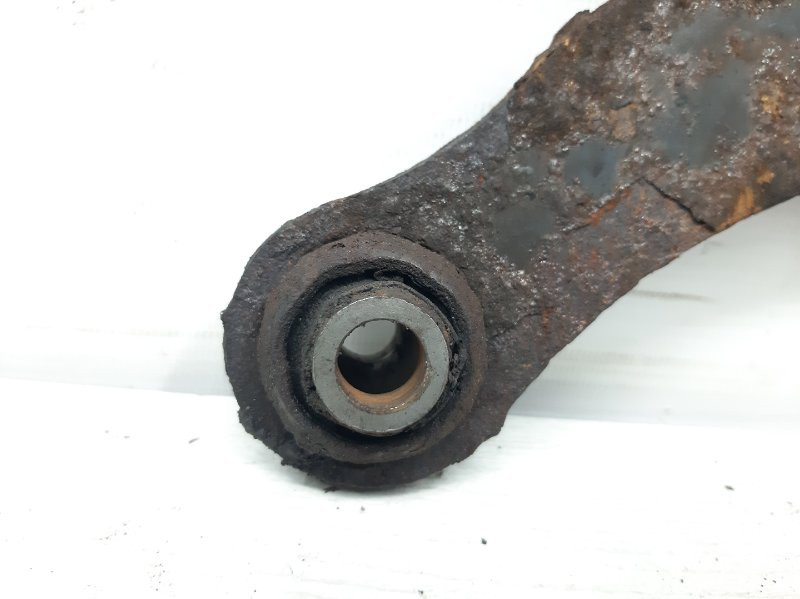 Рычаг задний поперечный верхний левый Toyota Avensis T27 1.8 БЕНЗИН 2ZRFAE 2009 (б/у) Київ - зображення 2