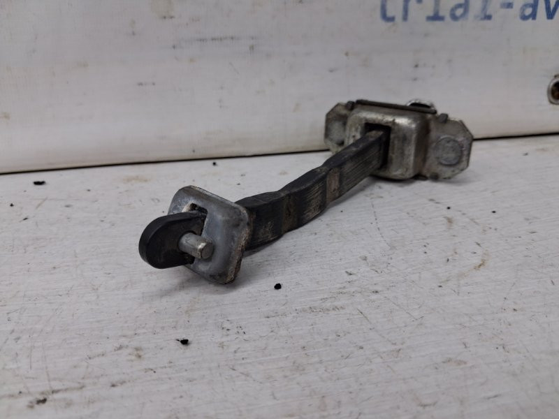 Ограничитель двери задний левый Subaru Forester SJ 2.0 DIESEL EE20Z 2012 (б/у) Киев - изображение 3
