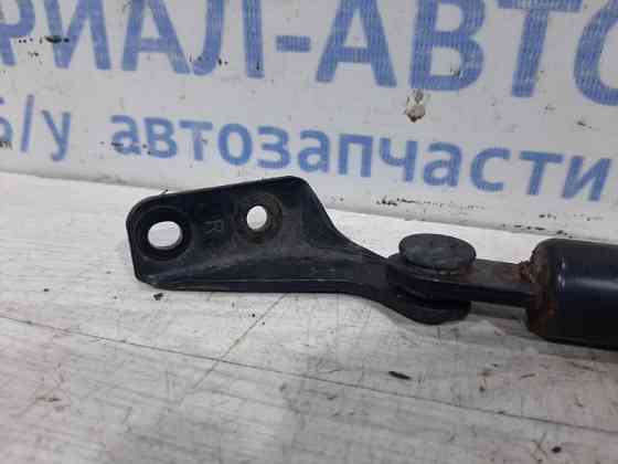 Амортизатор крышки багажника Nissan Tiida C11 1.6 БЕНЗИН HR16 2004 прав. (б/у) Киев