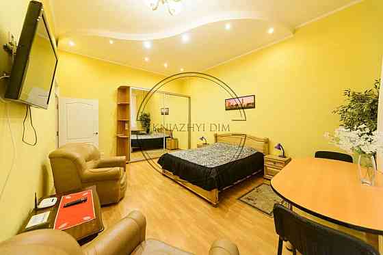 Оренда роздільної 2-х кімнатної квартири в самому центрі Києва Майдан Незалежності. № 11200413 Киев