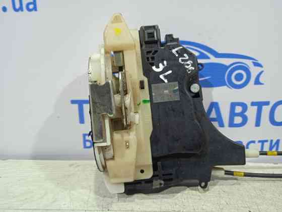 Замок двери задний левый Mitsubishi L200 KB 2.5 ДИЗЕЛЬ 4D56U 2006 задн. лев. (б/у) Киев