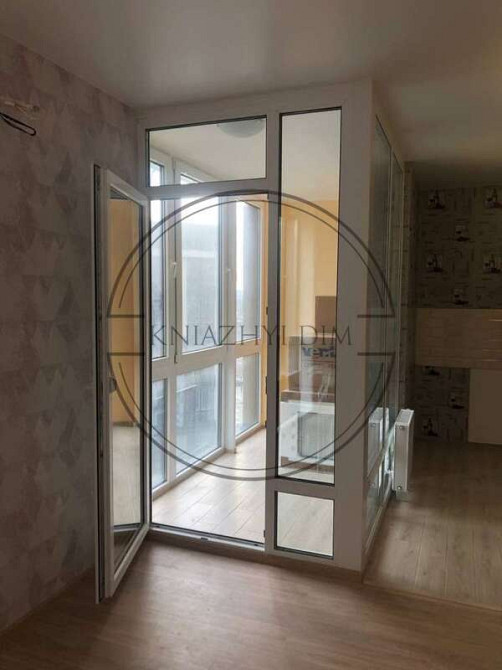 Продажа 1-комн.-студио с ремонтом ЖК Славутич 2, ул. Заречная. Код: 21138921 Київ - зображення 1