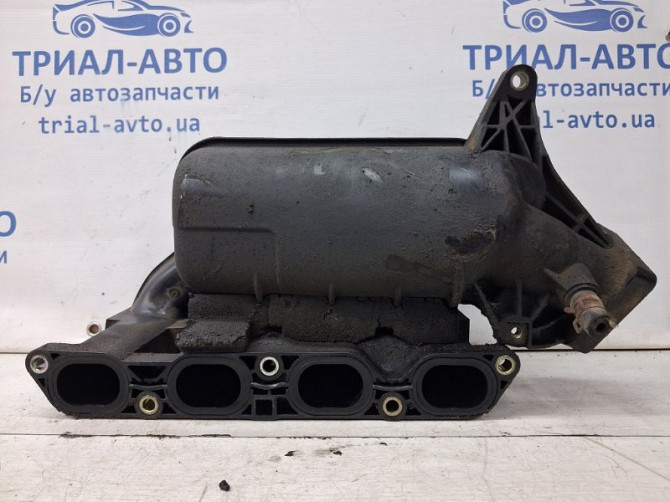 Коллектор впускной пластик Toyota Avensis T25 1.8 БЕНЗИН 1ZZFE 2002 (б/у) Киев - изображение 5