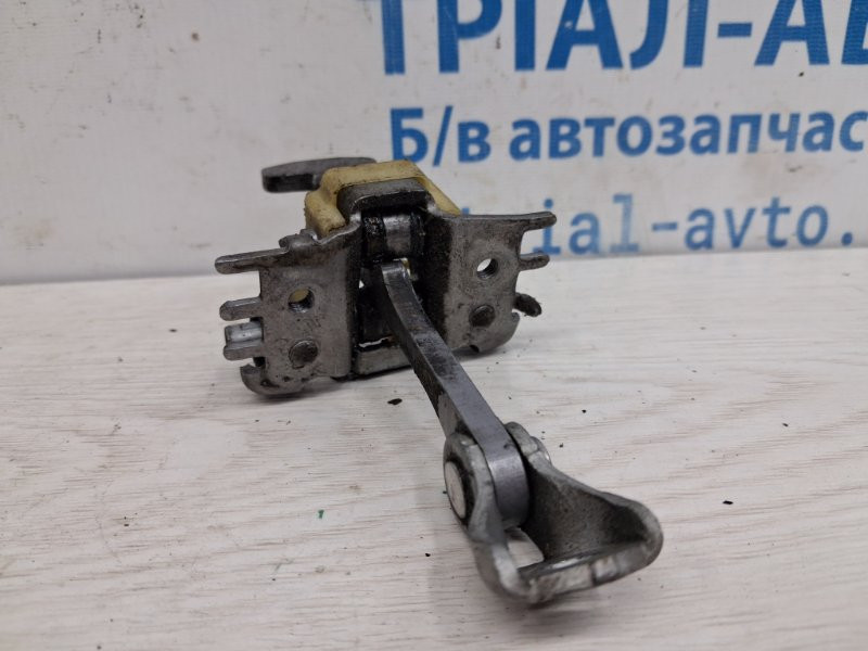Ограничитель двери передний правый Renault Megane 2008-2016 804303543R (Арт. 76339) Київ - зображення 3