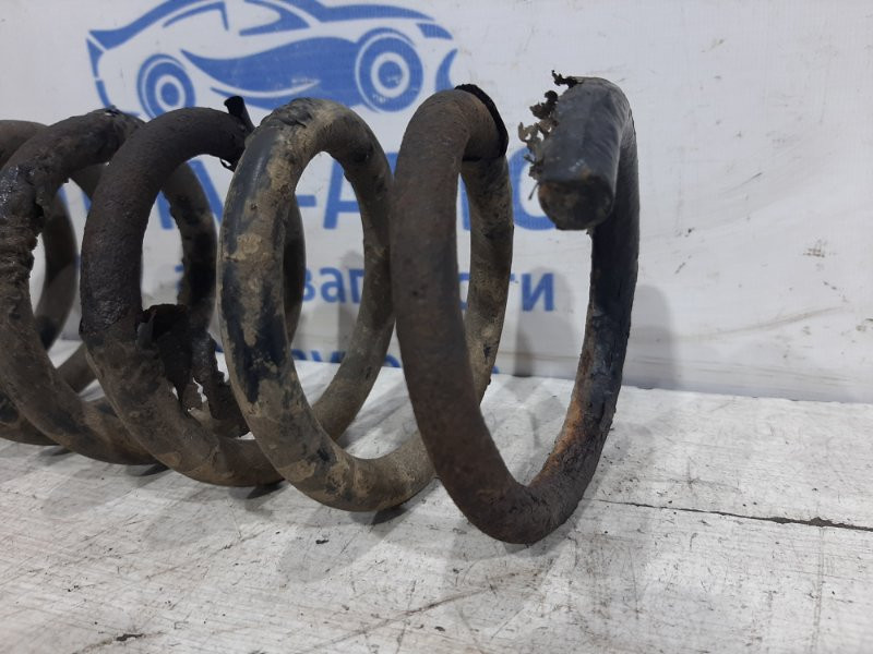 Пружина задняя Hyundai IX35 LM 2.0 DIESEL 2010 (б/у) Київ - зображення 2