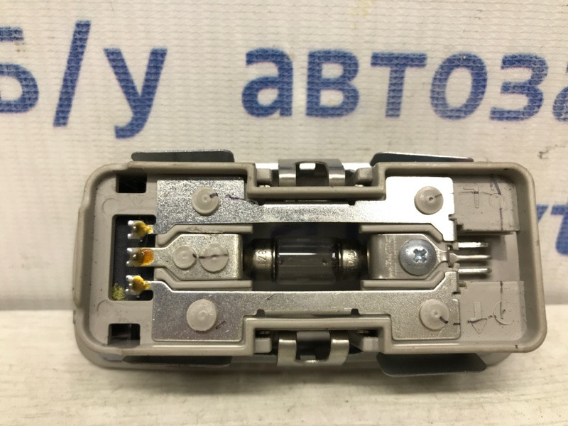 Плафон задний Nissan Qashqai J11 1.2 БЕНЗИН HRA2DDT 2013 (б/у) Київ - зображення 2