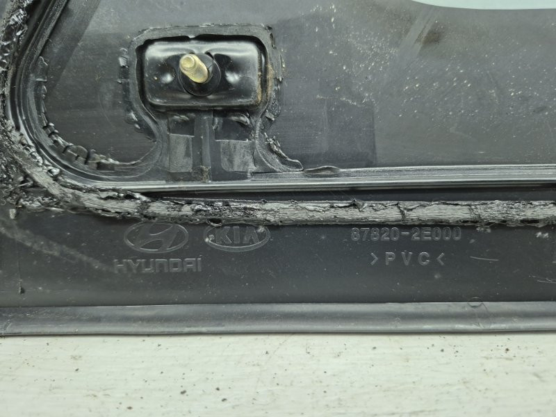 Стекло в кузов заднее правое Hyundai Tucson JM 2.0 DIESEL D4EA 2004 (б/у) Київ - зображення 4