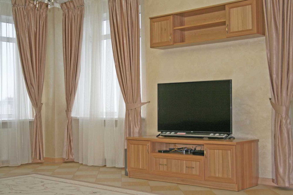 долгосрочная аренда 3-к квартира Киев, Святошинский, 28000 грн./мес. Киев - изображение 2