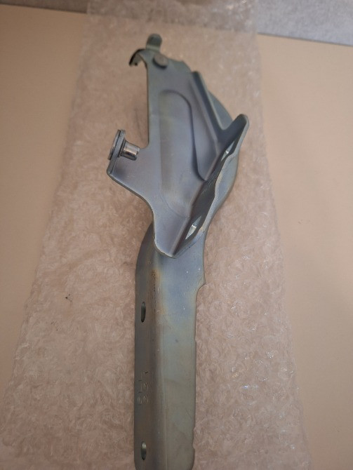 Петля капота ліва Nissan Sentra 2020-2025 рік (нова) Киев - изображение 2