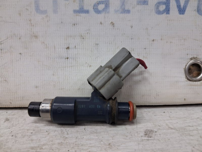 Форсунка топливная Mitsubishi Outlander 2003-2006  (Арт. 66728) Киев - изображение 1