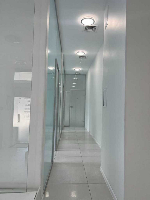 долгосрочная аренда торговые площади Киев, Печерский, 6208 $/мес. Київ - зображення 4