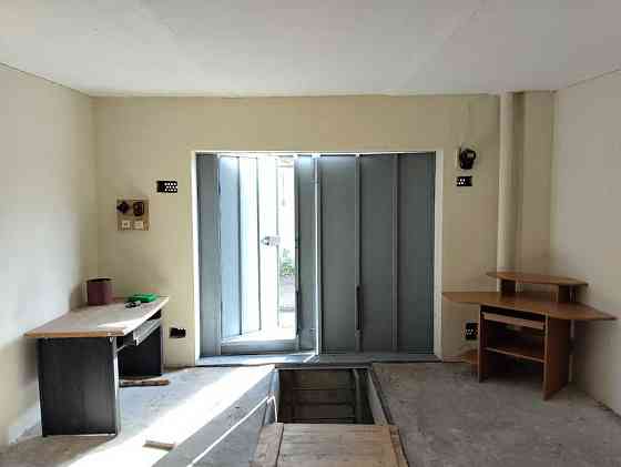 долгосрочная аренда отдельно стоящий гараж Киев, Оболонский, 5900 грн./мес. Київ