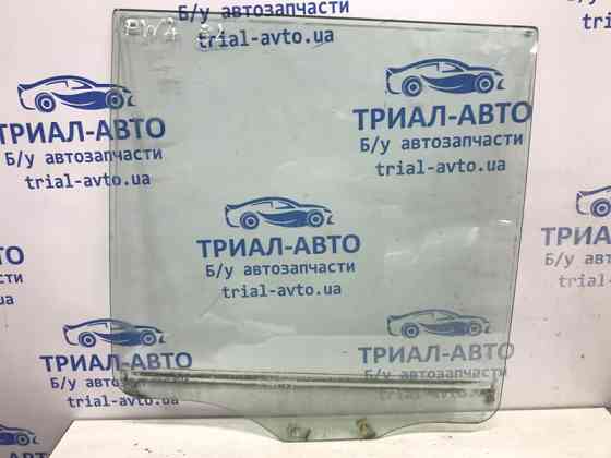 Стекло двери заднее левое Mitsubishi Pajero Wagon 4 3.2 ДИЗЕЛЬ 4M41 2006 (б/у) Київ