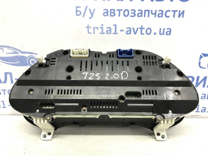Приборная панель Toyota Avensis T25 2.0 DIESEL 1CDFTV 2003 (б/у) Київ - зображення 4