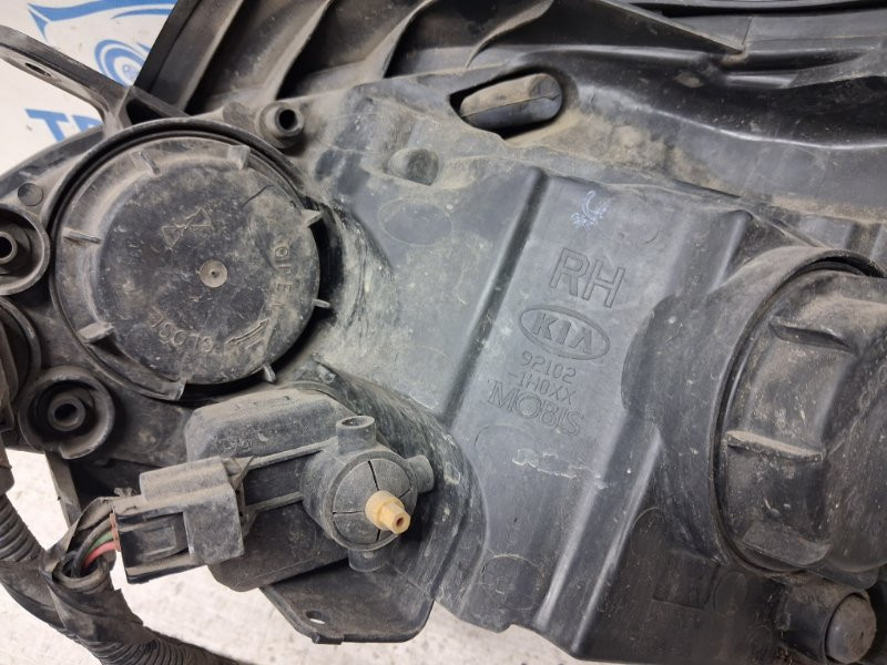 Фара правая Kia Ceed 2006-2012 921021H000 (Арт. 84902) Киев - изображение 3