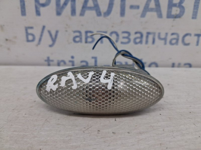 Повторитель поворотника Toyota RAV 4 2005-2016 817300D030 (Арт. 61264) Київ - зображення 1