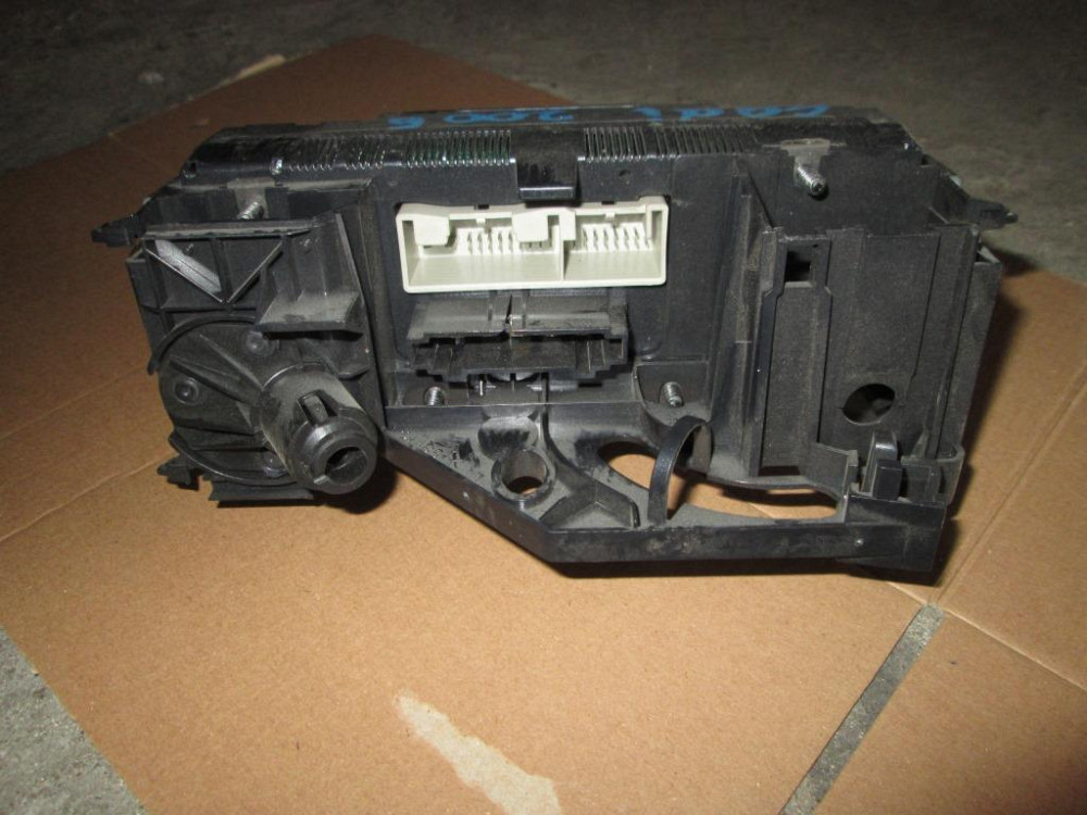 Блок управления печкой VW Caddy 2004-2010 (1T1820045) Ковель - изображение 2